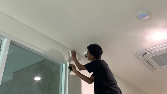 Pasang 1 Access Door — RS Mitra Husada